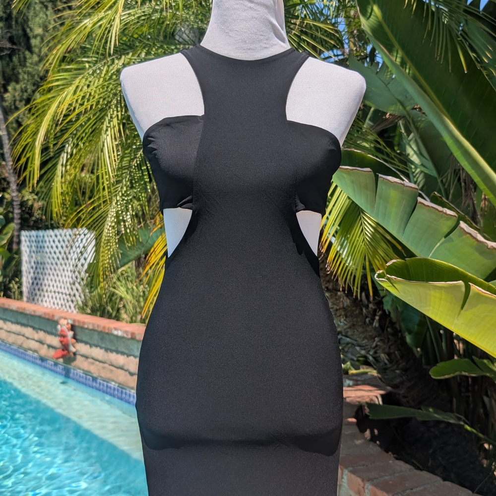 Fashion Nova Black Backless Dress - Picture 2 of 6